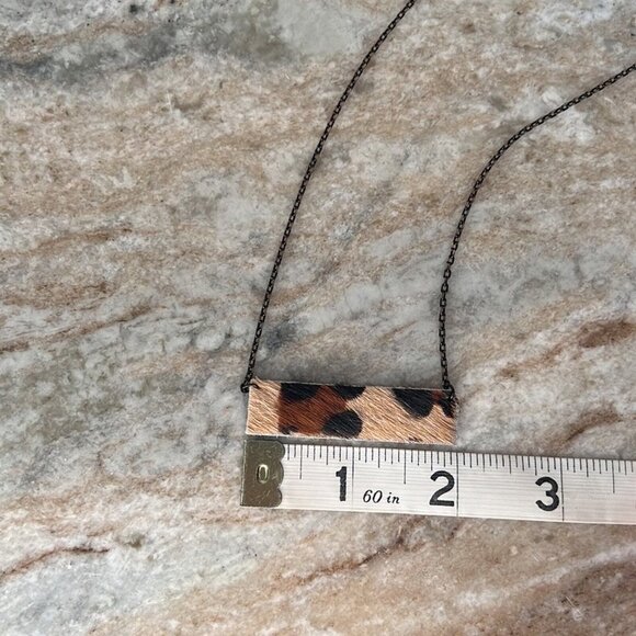 Hair on hide rectangle cow print leather necklace - Picture 7 of 8